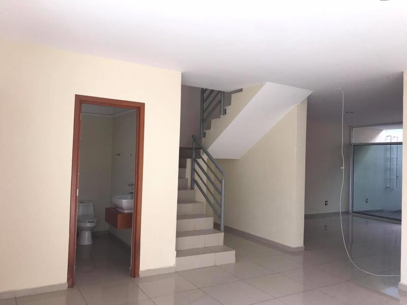 Casa en renta en Fracc casa fuerte Tlajomulco de Zuniga Jalisco 2