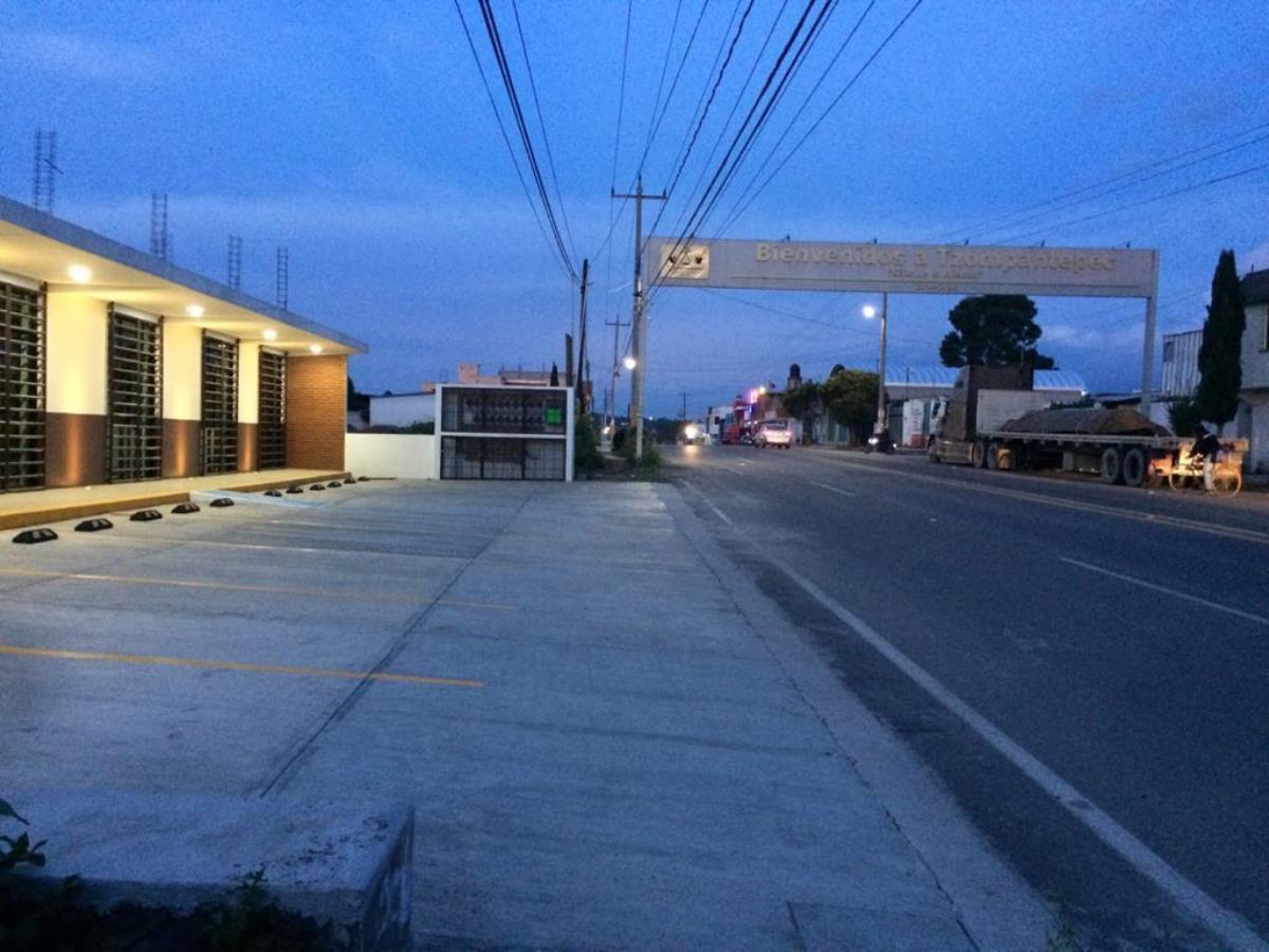 Local en Renta de 32 M2 La Cienega Apizcao Tlaxcala Mexico 2