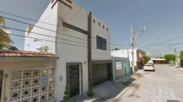 Remate Bancario Casa en Venta de 3 recamaras en Maderas Carmen Campeche 1