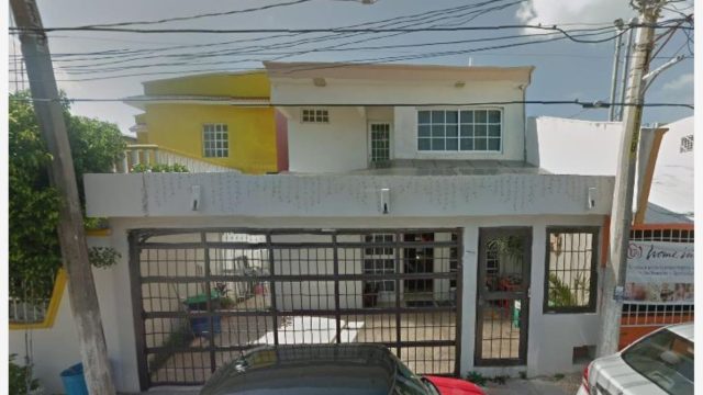 Remate Bancario Casa en Venta en Maderas Carmen Campeche 1