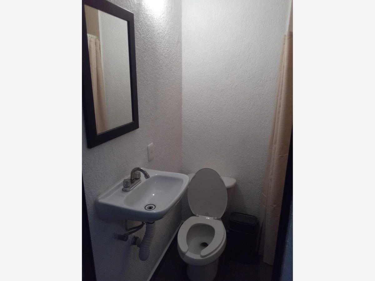 Roomie Habitacion en Renta para estudiante Lindavista Sur Gustavo A Madero CDMX 5