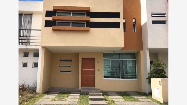 amplia Casa en Renta Fracc Casa Fuerte Tlajomulco de Zuniga Jalisco 1