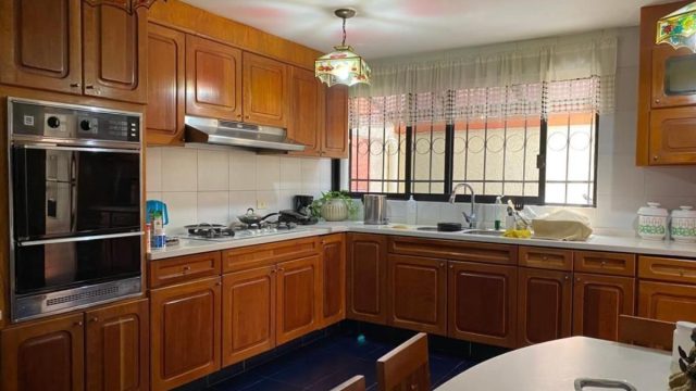 Amplia y Bonita Casa en Venta en Jardines del Pedregal Alvaro Obregon CDMX 3