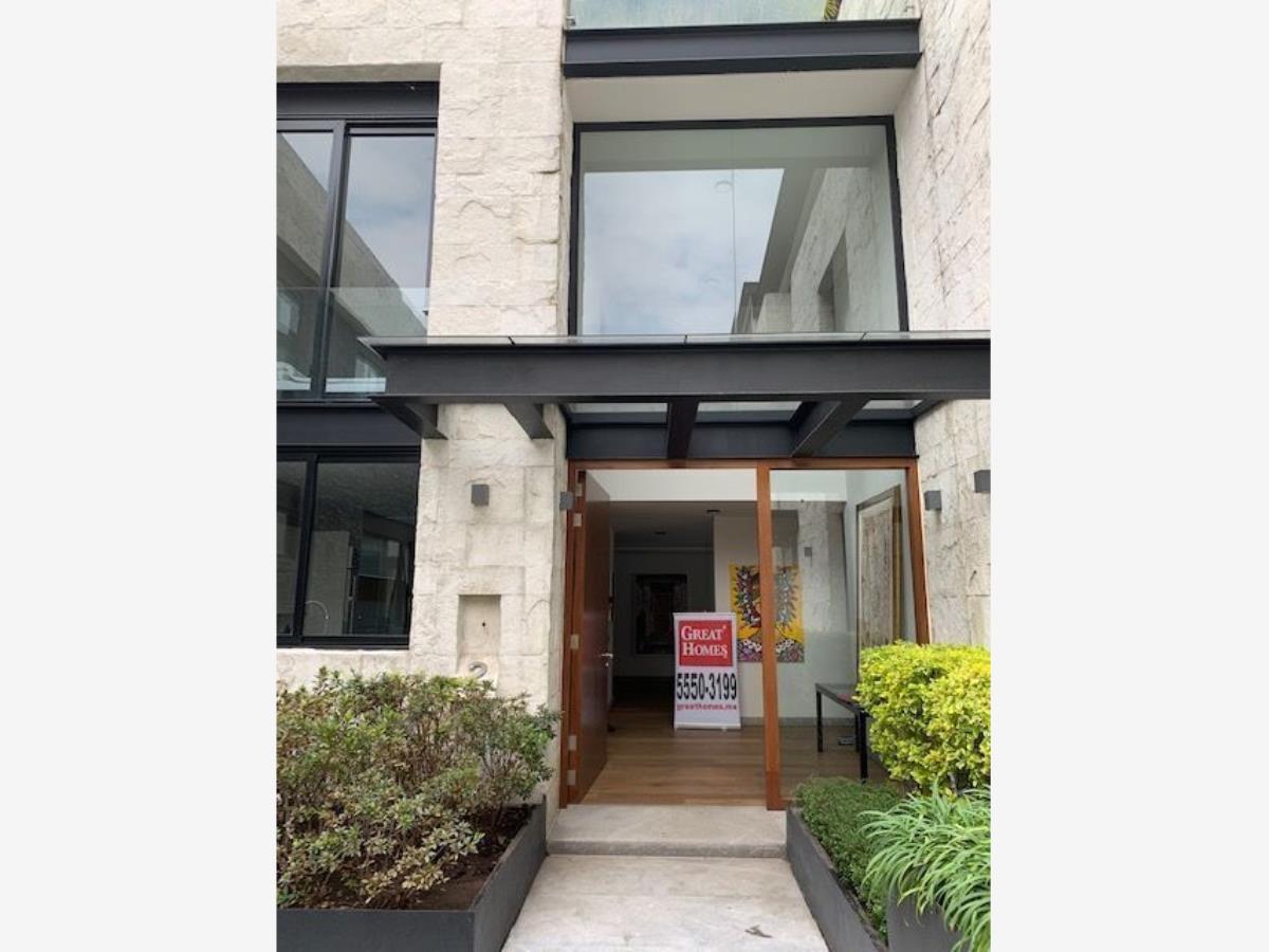 Casa Residencial en Venta en Los Alpes Alvaro Obregon CDMX 1