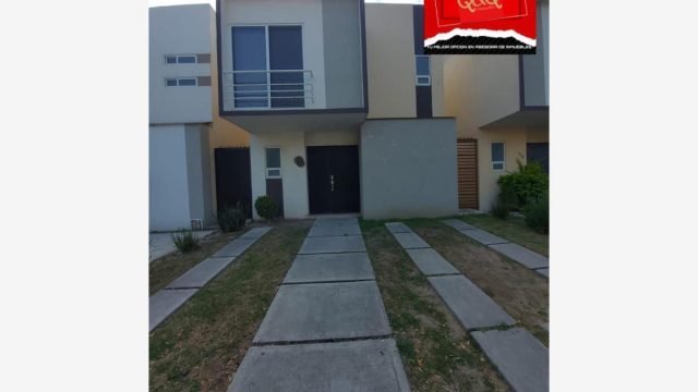 Casa en Renta en Crystal Lagoons Apodaca Nuevo Leon 1