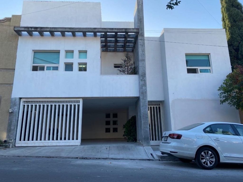 Casa en Renta en Cumbres Toscana Garcia Nuevo Leon 2