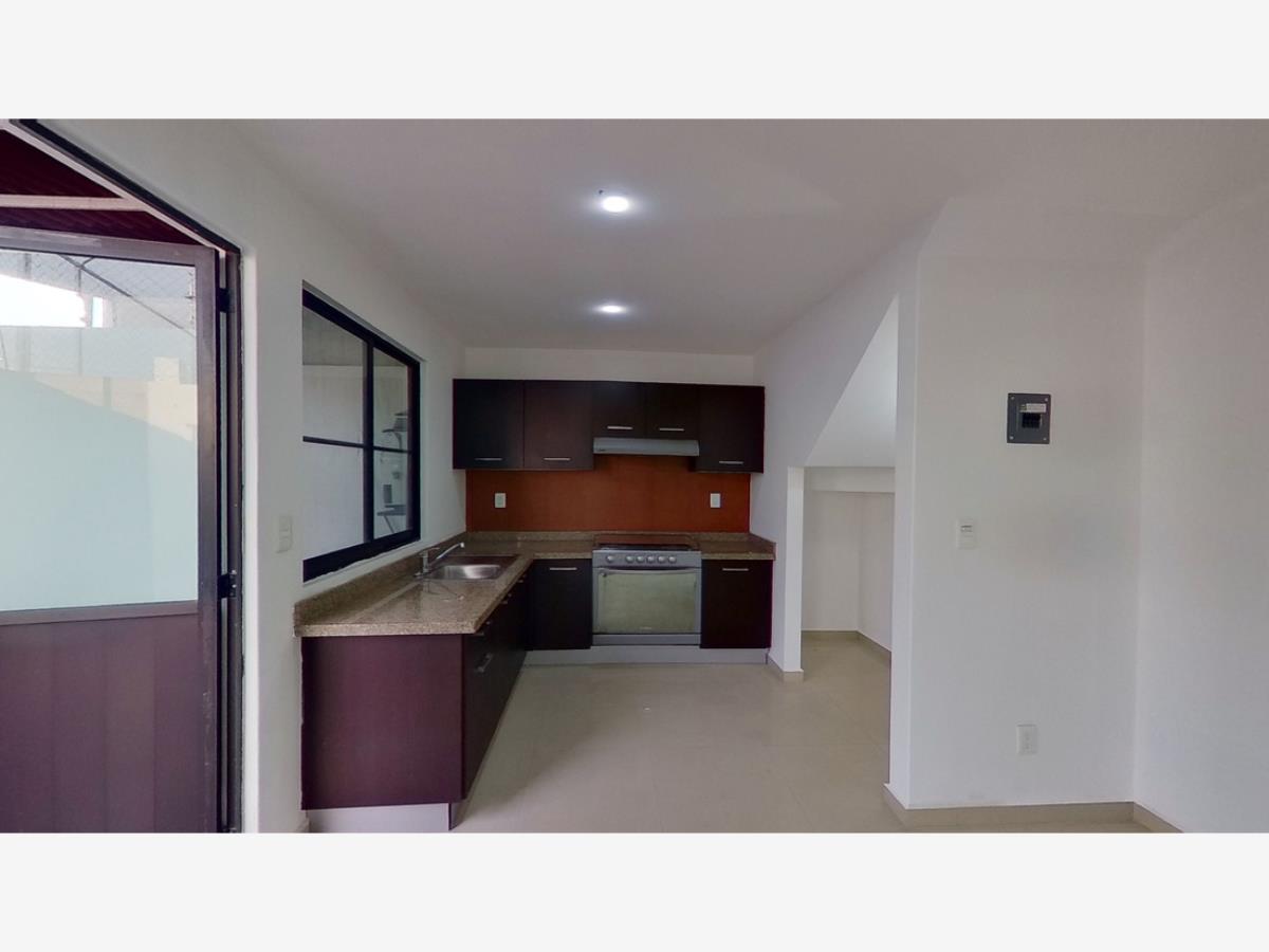 Casa en VENTA en Santa Maria la Asuncion San Mateo Atenco EdoMex 2