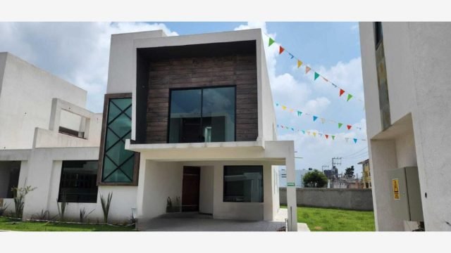 Casa en Venta en Agricola Francisco I. Madero Metepec EdoMex 18