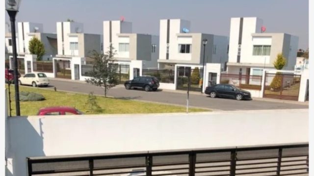 Casa en Venta en Fraccionamiento Foresta Dream Lagoons Metepec EdoMex 5