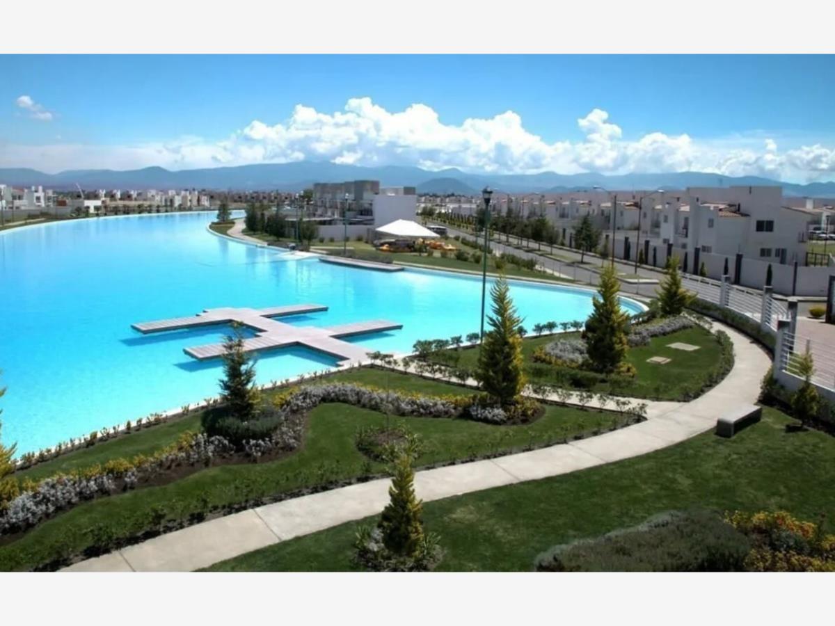 Casa en Venta en Fraccionamiento Foresta Dream Lagoons Metepec EdoMex 6