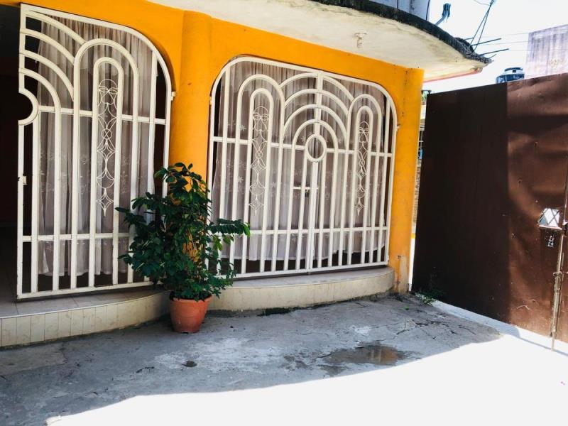 Casa en Venta en Fraccionamiento Hornos Insurgentes Acapulco Guerrero 2