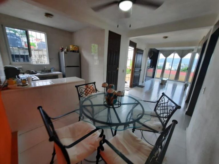 Casa en Venta en Fraccionamiento Hornos Insurgentes Acapulco Guerrero