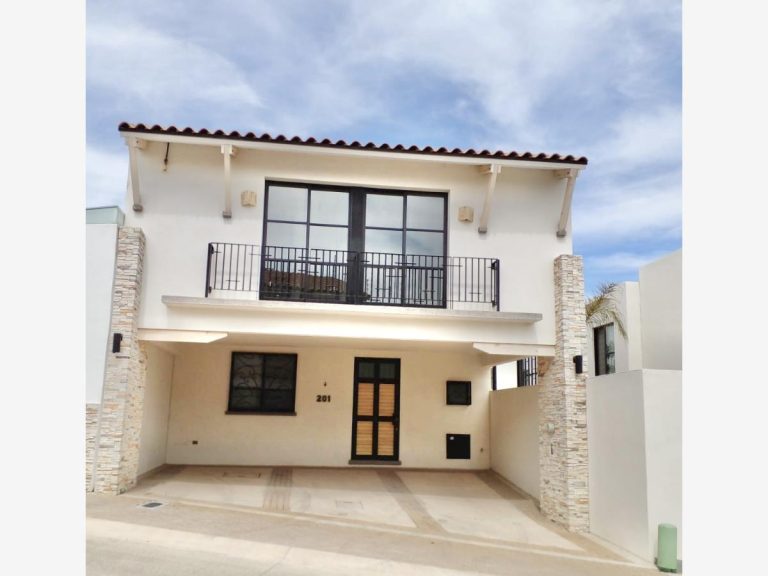 Casa en Venta en Lombardía Residencial Leon Guanajuato