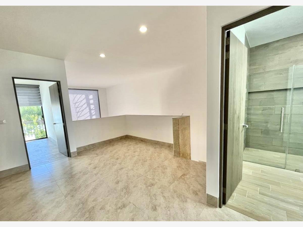 Casa en Venta en Lombardia Residencial Leon Guanajuato 2