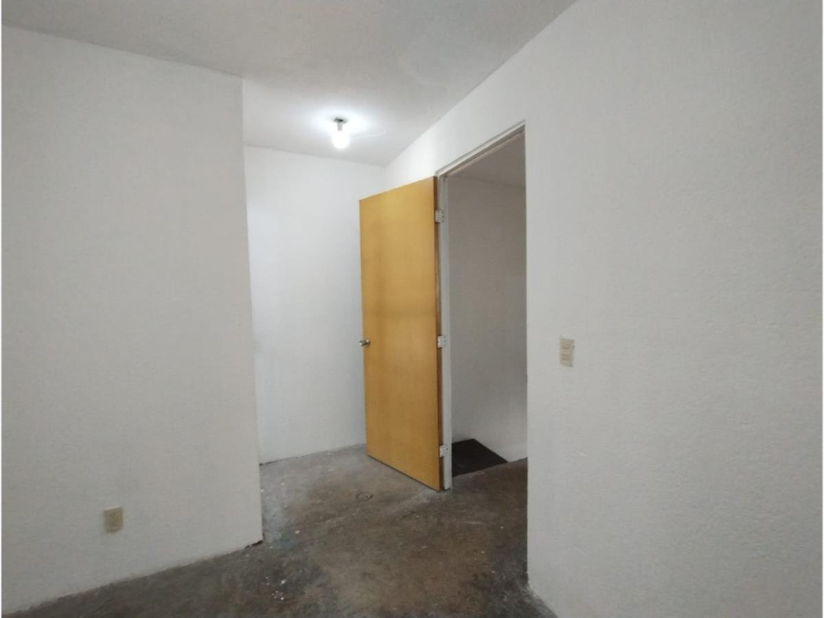 Casa en Venta en Santiago Teyahualco Tultepec Mexico 3