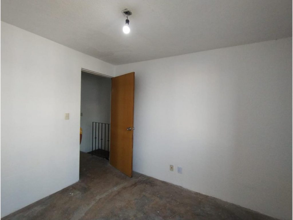 Casa en Venta en Santiago Teyahualco Tultepec Mexico 5