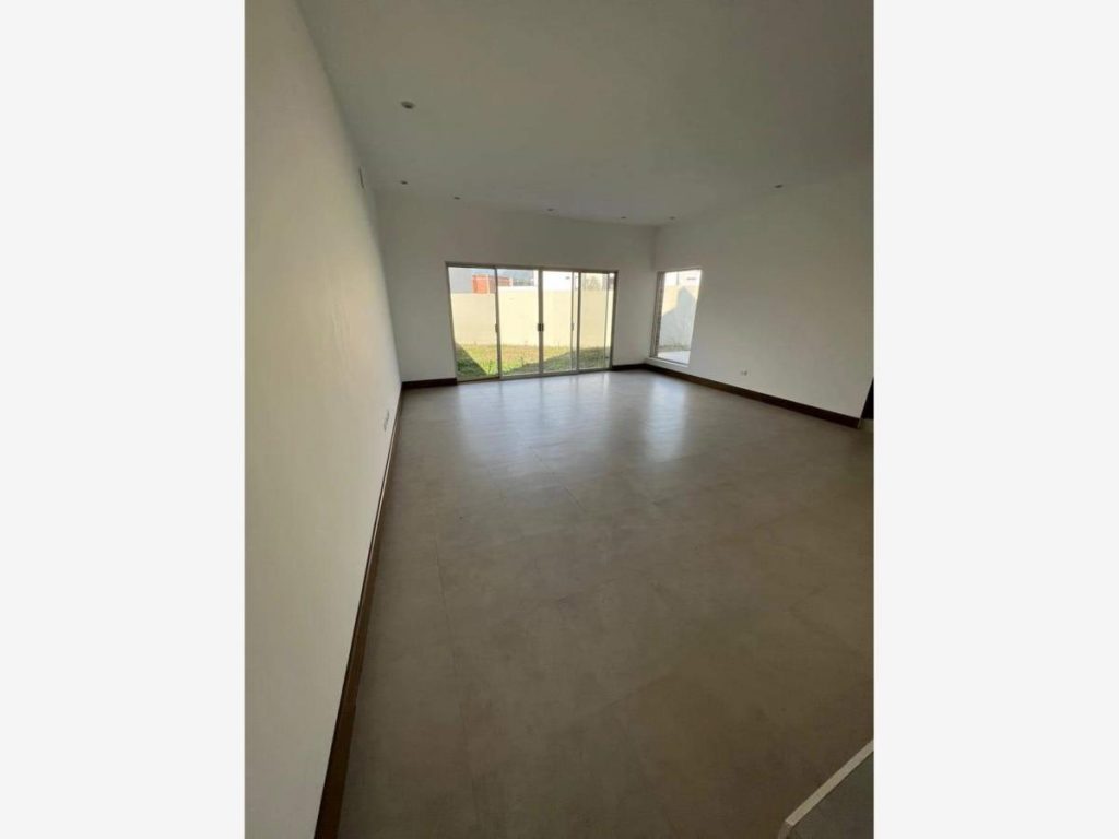 Casa en Venta en Sienna Residencial Monterrey Nuevo Leon 4