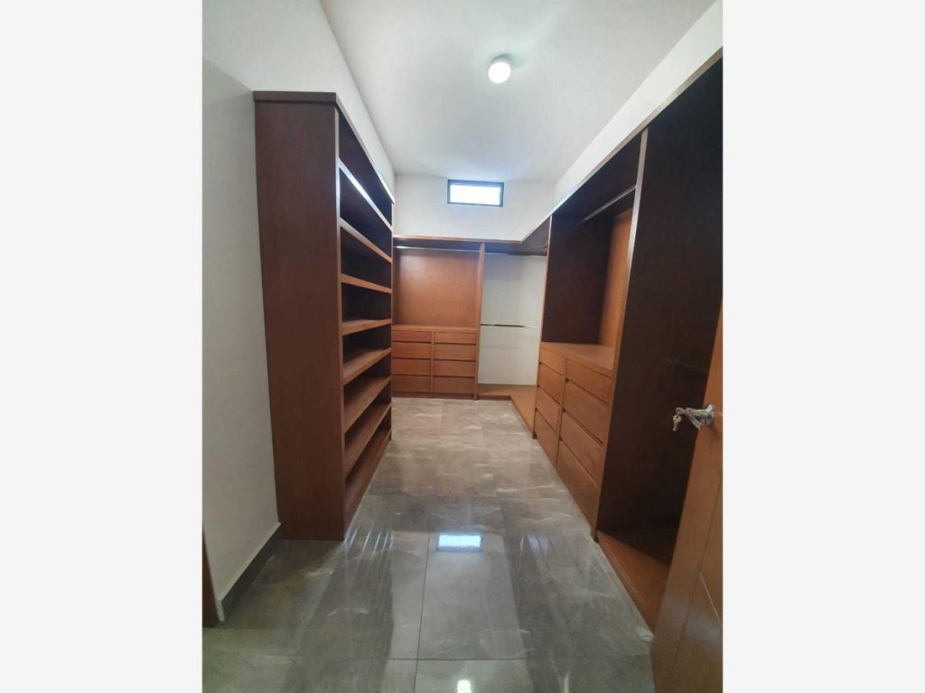 Casa en Venta en VALLE CRISTAL Monterrey Nuevo Leon 5