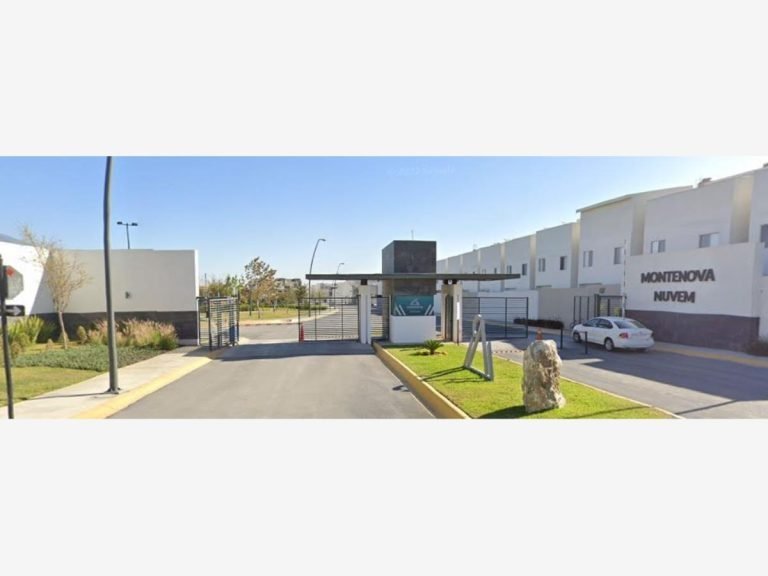 Casa en renta Fracc Cumbres Montenova Garcia Nuevo Leon