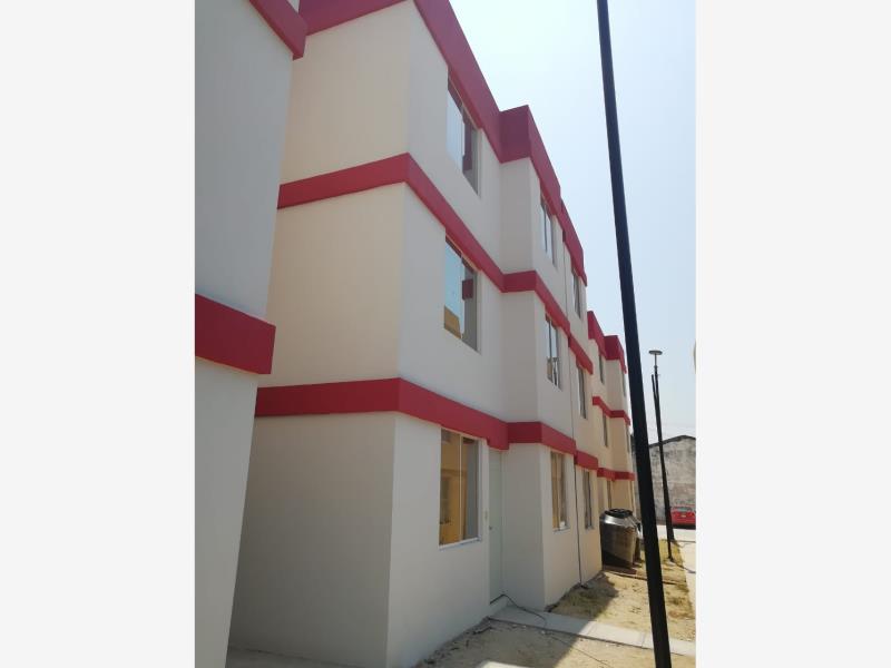 Departamento en Venta en Cd Renacimiento Acapulco Guerrero 4