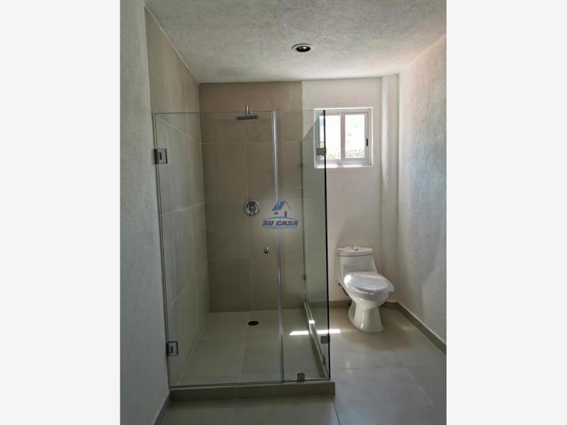 Departamento en Venta en Condesa Acapulco Guerrero 12