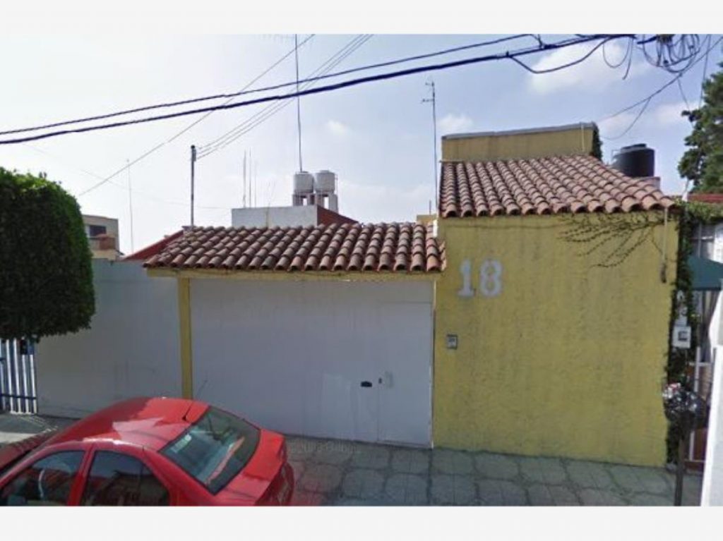 REMATE Bancario Casa en venta en Los Alamos Naucalpan de Juarez EdoMex