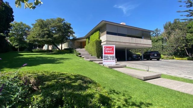 Residencia Casa en Venta en Jardines del Pedregal Alvaro Obregon CDMX 1