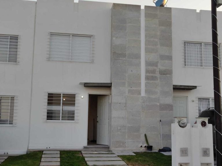 Casa en Renta en Los Encinos El Marques Queretaro