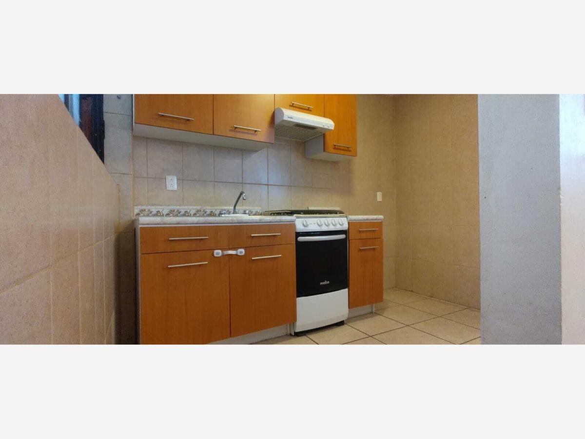 Casa en Renta en Valentin Gomez Farias Venustiano Carranza CDMX 1