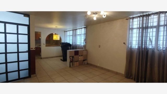 Casa en Renta en Valentin Gomez Farias Venustiano Carranza CDMX 3 1