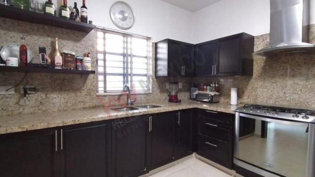 Casa en Venta en Puerta de Hierro Monterrey Nuevo Leon 5