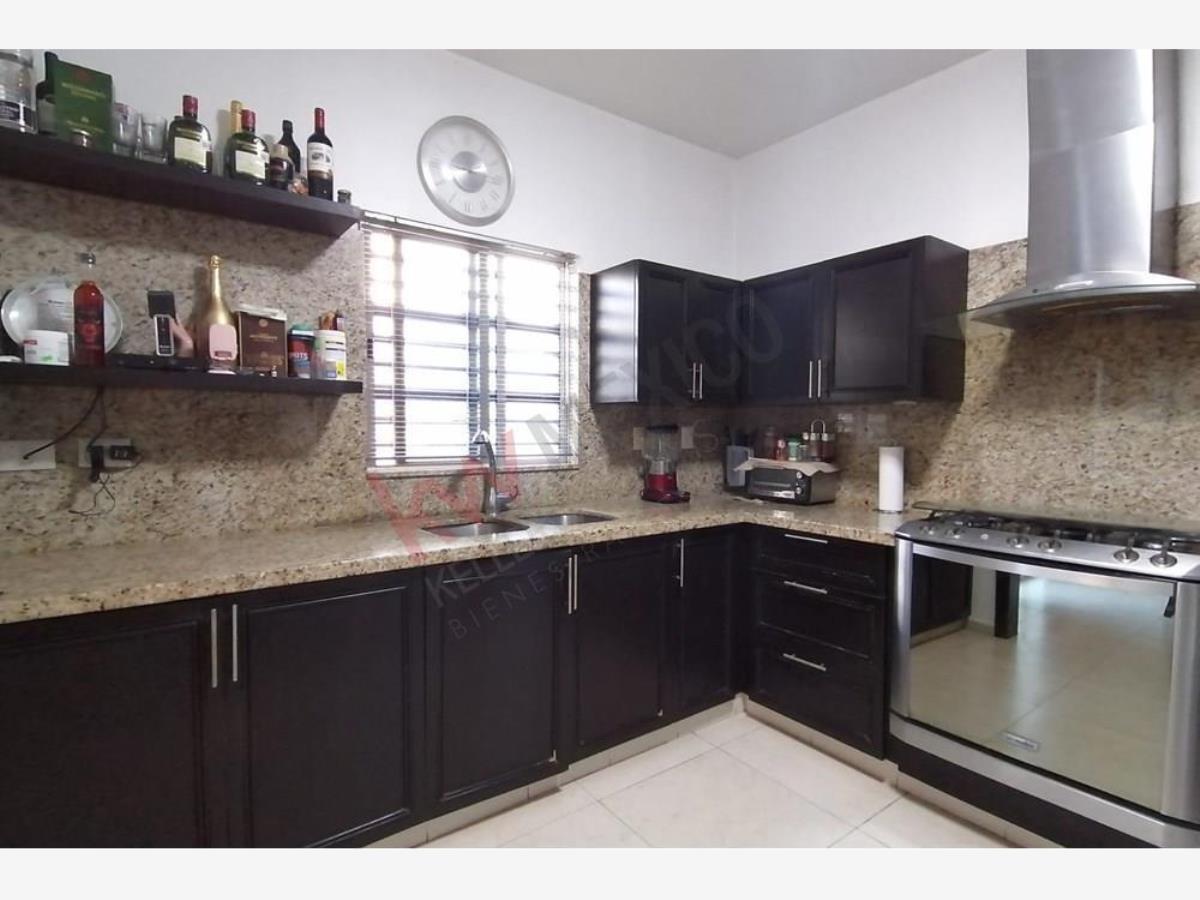 Casa en Venta en Puerta de Hierro Monterrey Nuevo Leon 5