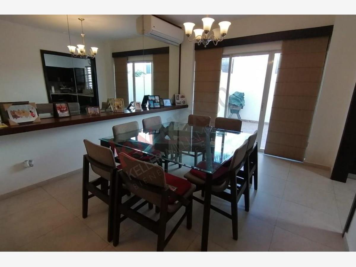 Casa en Venta en Puerta de Hierro Monterrey Nuevo Leon 6
