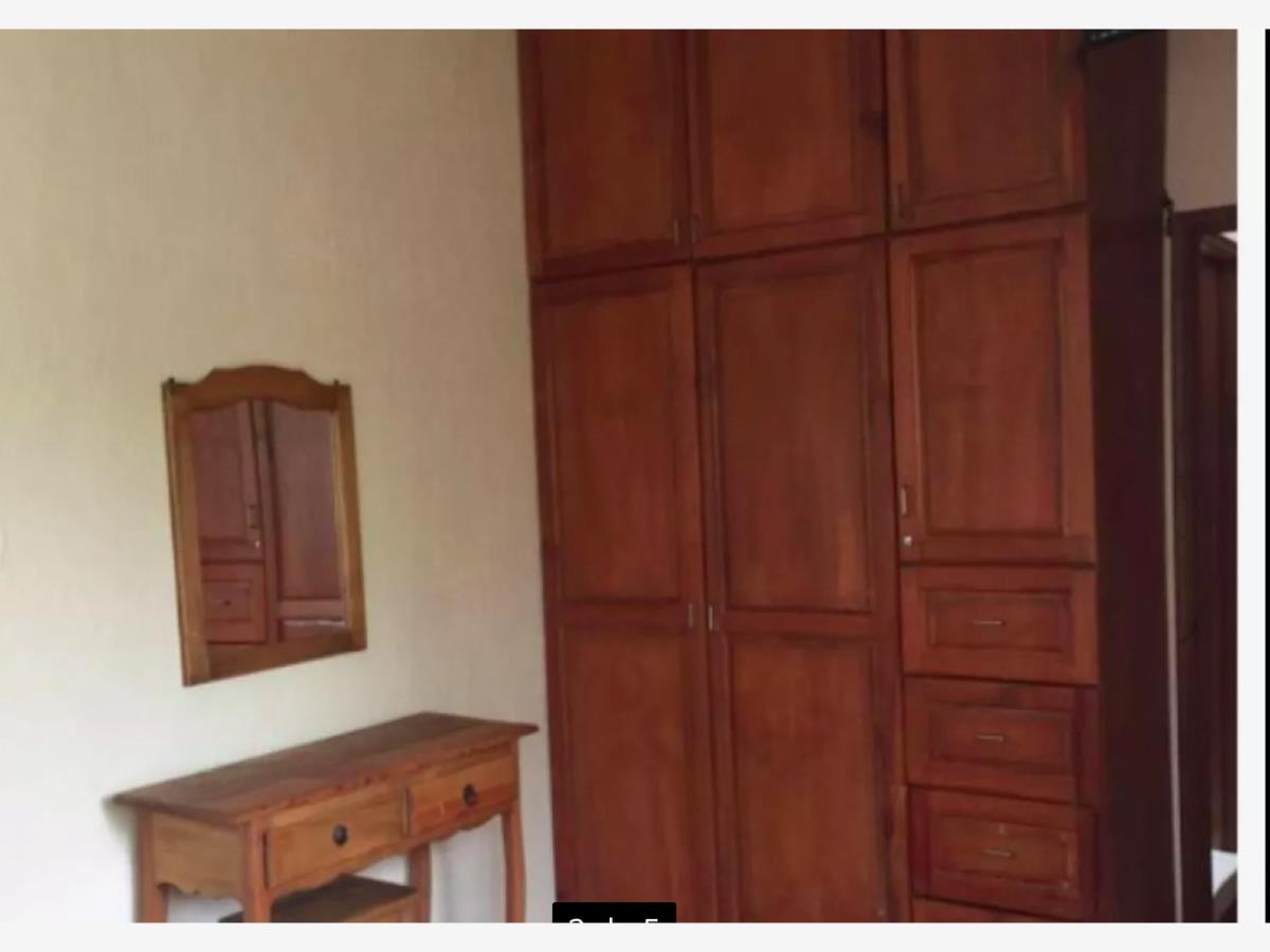 Habitacion para Dama en RENTA Casa en Balcon Campestre Queretaro 5