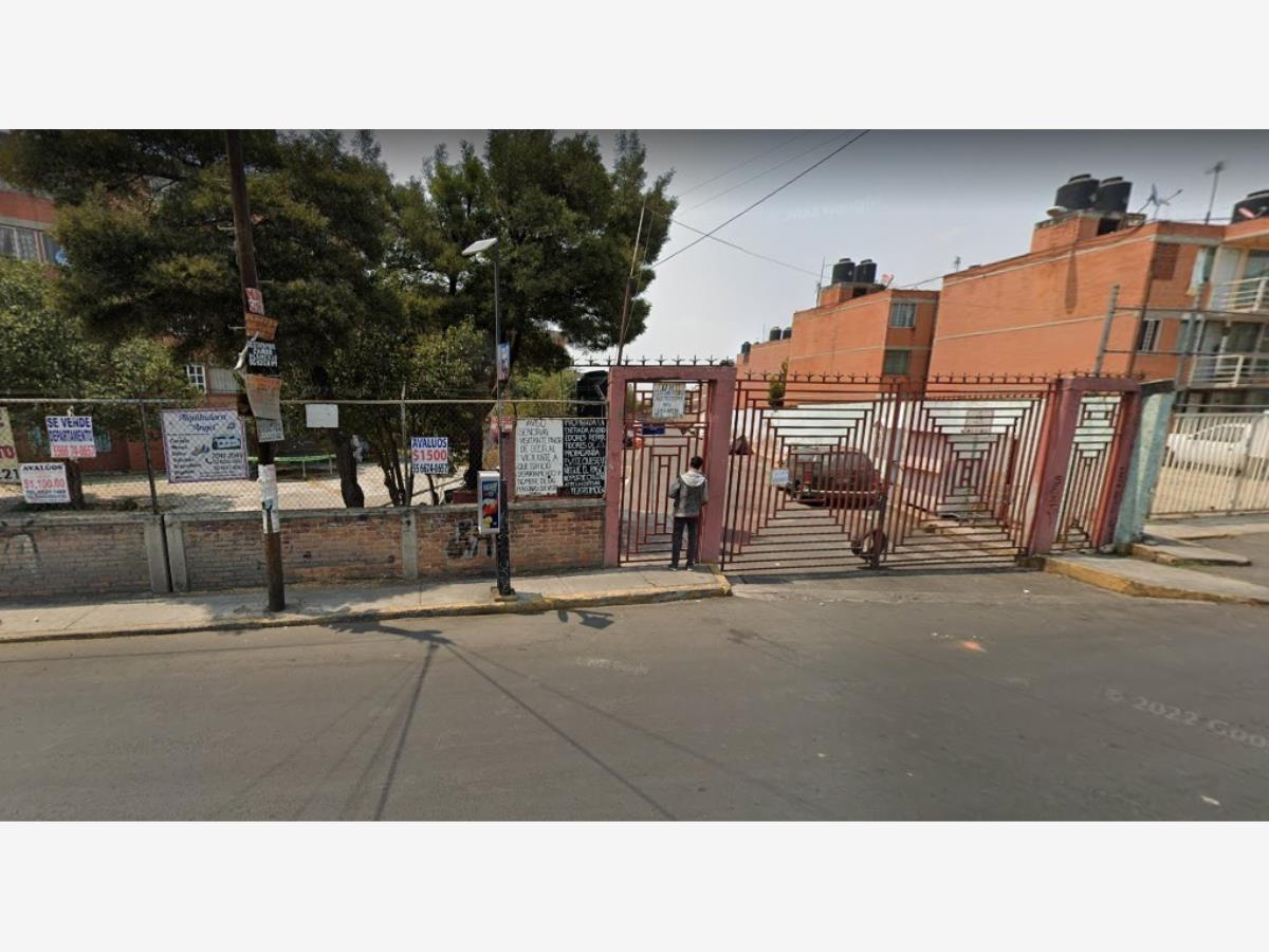 REMATE BANCARIO Departamento en Venta Consejo Agrarista Mexicano Iztapalapa CDMX 2