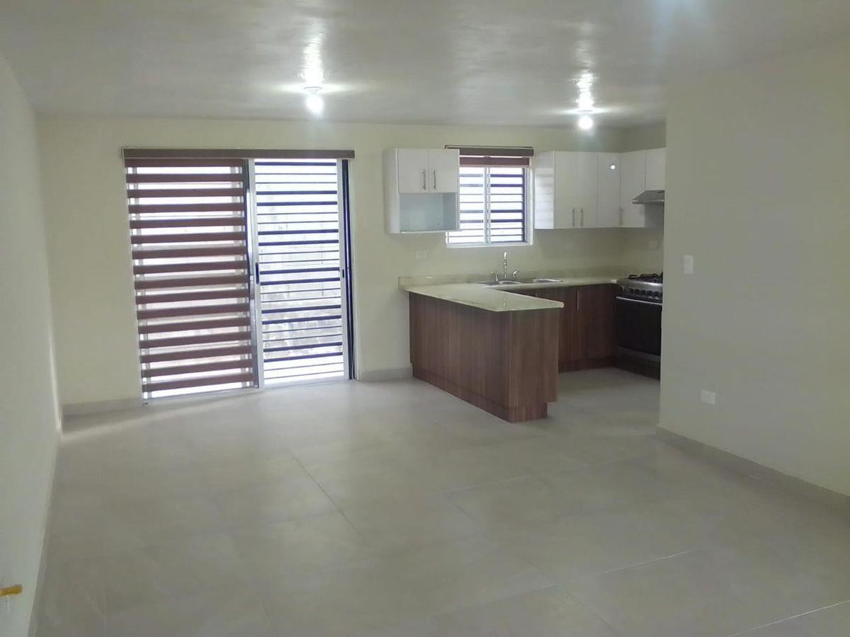 Casa en Renta en Brianzzas Residencial General Escobedo Nuevo Leon 2