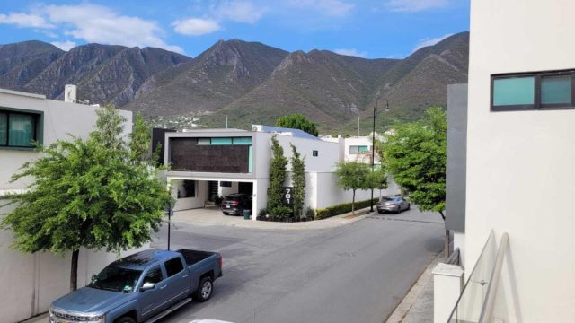 Casa en Renta en Encinos del Vergel Monterrey Nuevo Leon 1