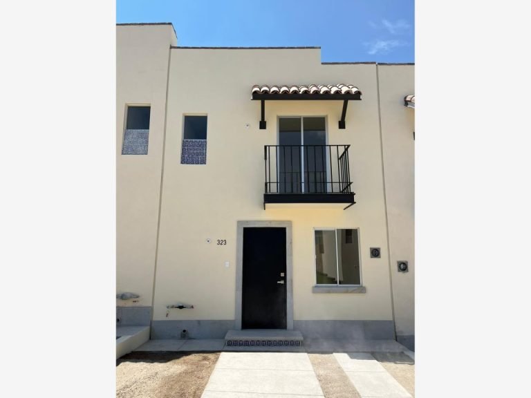 Casa en Renta en Residencial Alta California Tlajomulco de Zuñiga Jalisco