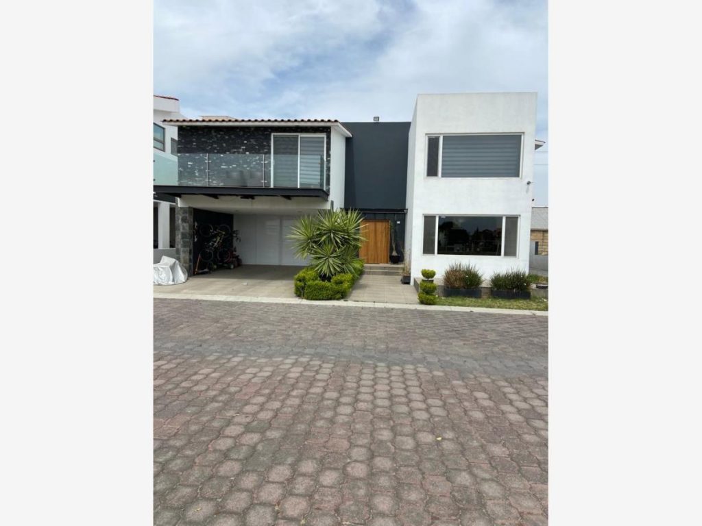 Casa en Venta en Residencial Rancho el Mesón Calimaya Edo de Mexico (1)