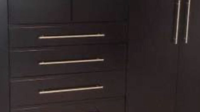 34293E26 5881 4C6B B0BC E4388FF92E9F