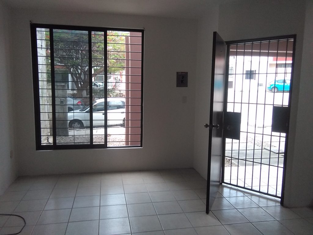 Casa Oficina en Renta Fracc Atenas Tuxtla Gutierrez (42)