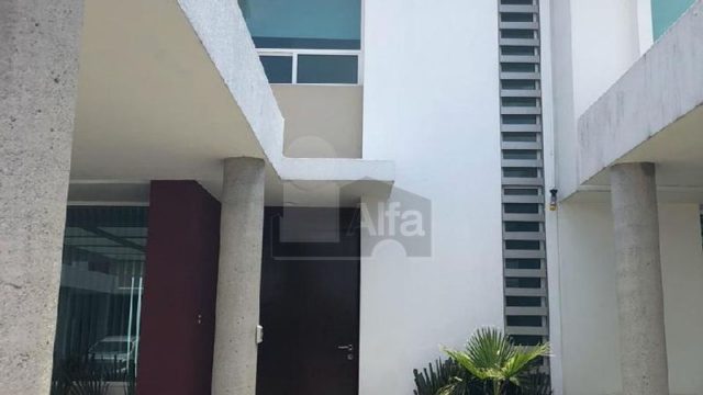 Casa en Renta cercana a UVM y GALERIAS METEPEC, Edo de Mexico (3)