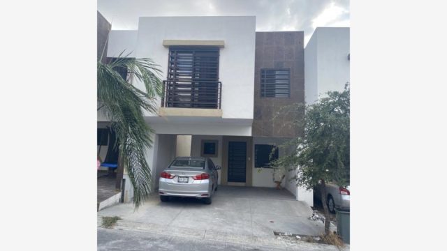 Casa en Renta en Altaria Residencial Apodaca Nuevo Leon (2)