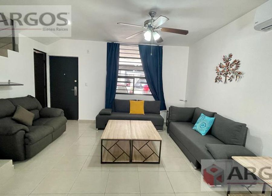 Casa en Renta en Fracc Real del Valle Santa Catarina Nuevo Leon (2)