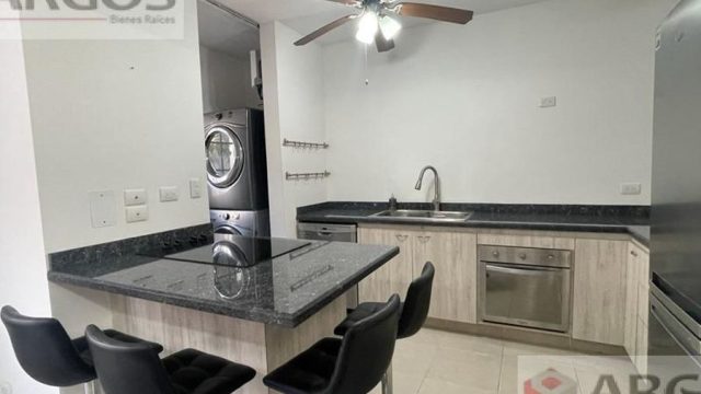 Casa en Renta en Fracc Real del Valle Santa Catarina Nuevo Leon (4)