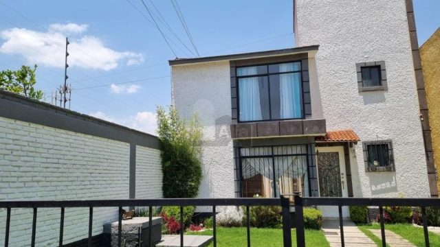 Casa en Renta en Metepec, Condominio Los Robles, Edo de Mexico (1)