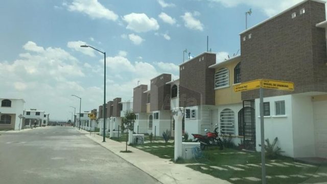 Casa en Renta en Santiago Tianguistenco de Galeana, Tianguistenco, Edo de México (1)