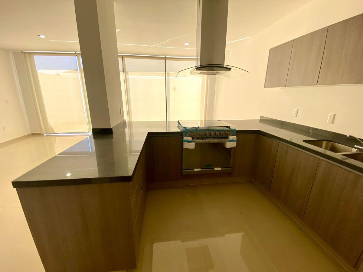 Casa en Renta en Triventi Residencial Tlajomulco Zuñiga Jalisco (3)