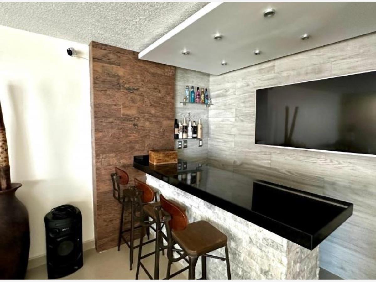 Casa en Venta en Jardines del Pedregal de San Angel Coyoacan CDMX (4)