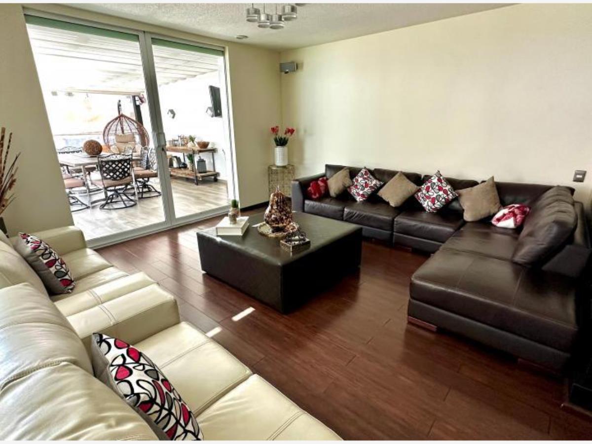 Casa en Venta en Jardines del Pedregal de San Angel Coyoacan CDMX (5)